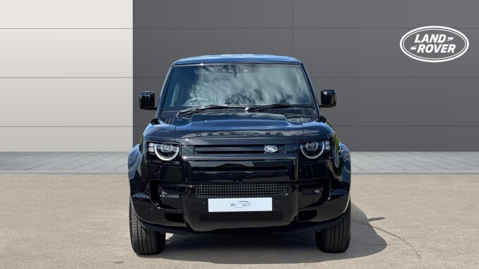 Land Rover Defender 3.0 D250 X-Dynamic SE 110 5dr Auto Diesel Estate - Image 7